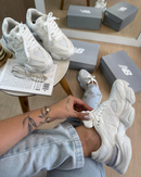 New 9060 Unisex - Beige/Blanco (Lanzamiento)